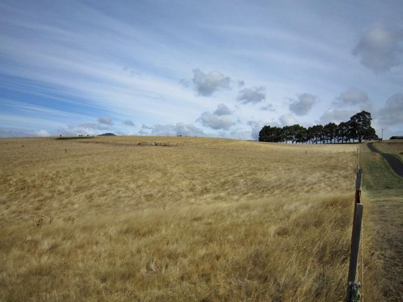 1 Pine Road, Penguin TAS 7316