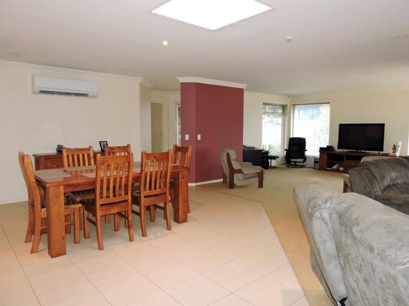 10 St  Andrews Drive, Devonport TAS 7310