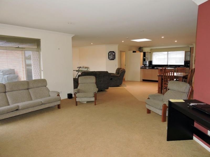 10 St  Andrews Drive, Devonport TAS 7310