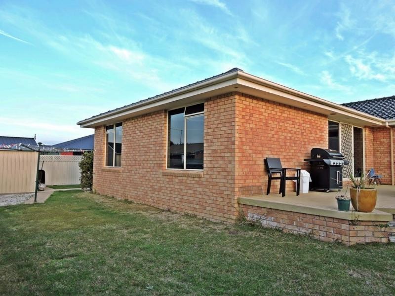 10 St  Andrews Drive, Devonport TAS 7310