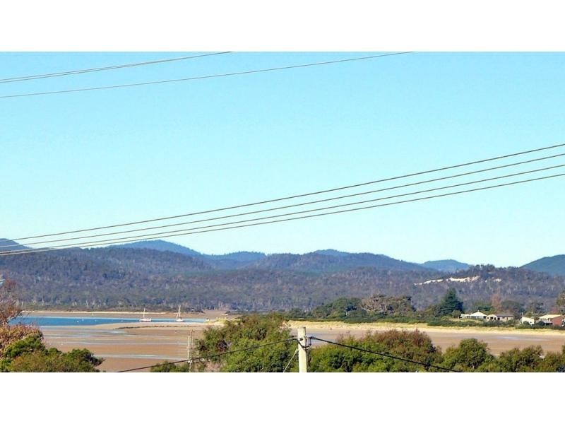 26 Dumbleton Street, Hawley Beach TAS 7307