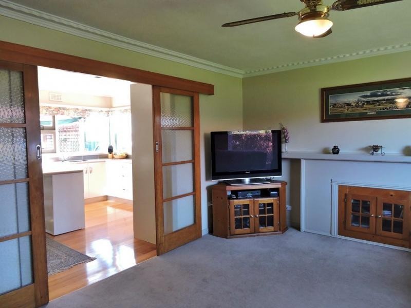 Latrobe TAS 7307