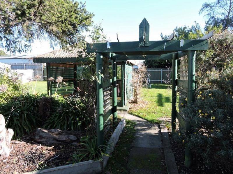 Latrobe TAS 7307