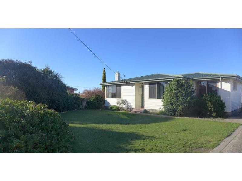 1 Charleston Crescent, Ulverstone TAS 7315