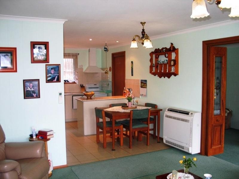 2a-3 Cromwell Crescent, Devonport TAS 7310