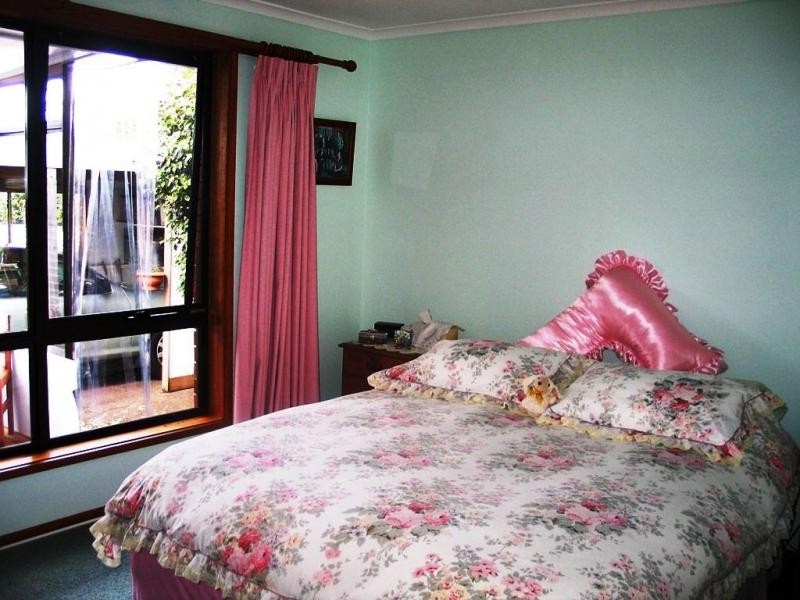 2a-3 Cromwell Crescent, Devonport TAS 7310