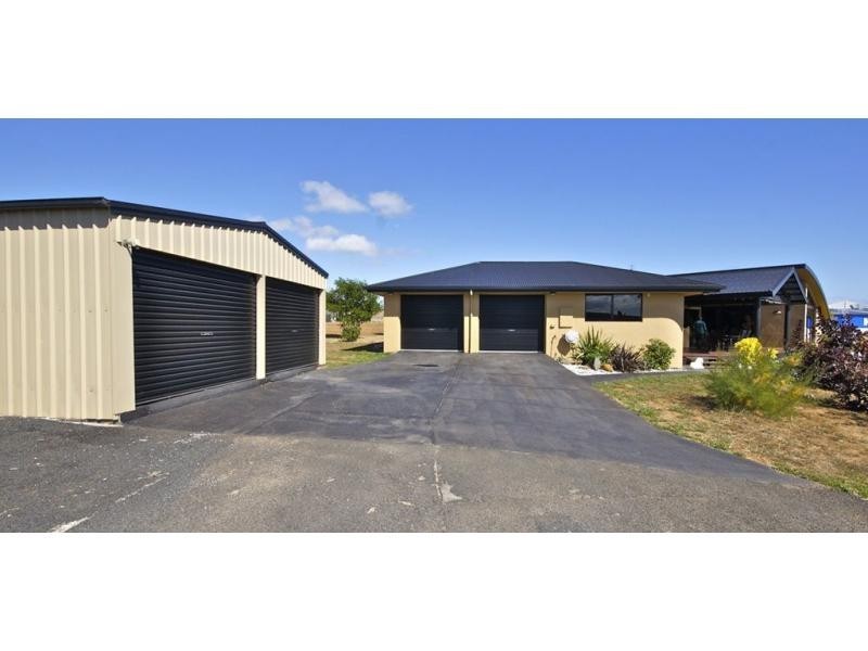 11 Gatenby Drive, Miandetta TAS 7310