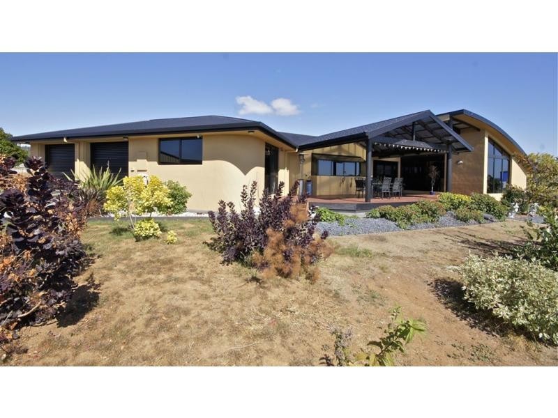 11 Gatenby Drive, Miandetta TAS 7310