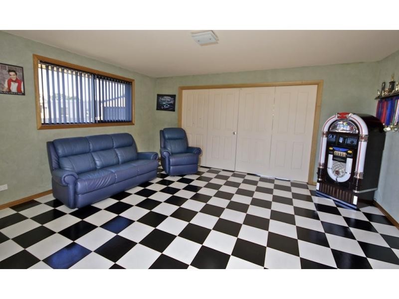 11 Gatenby Drive, Miandetta TAS 7310
