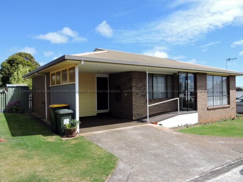 Unit 1/13 Linton Street, Upper Burnie TAS 7320