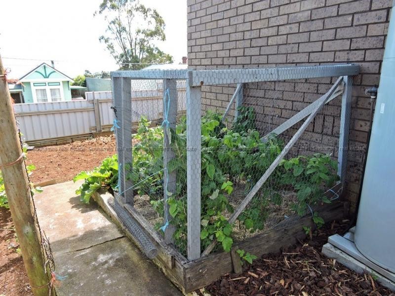 Unit 1/13 Linton Street, Upper Burnie TAS 7320