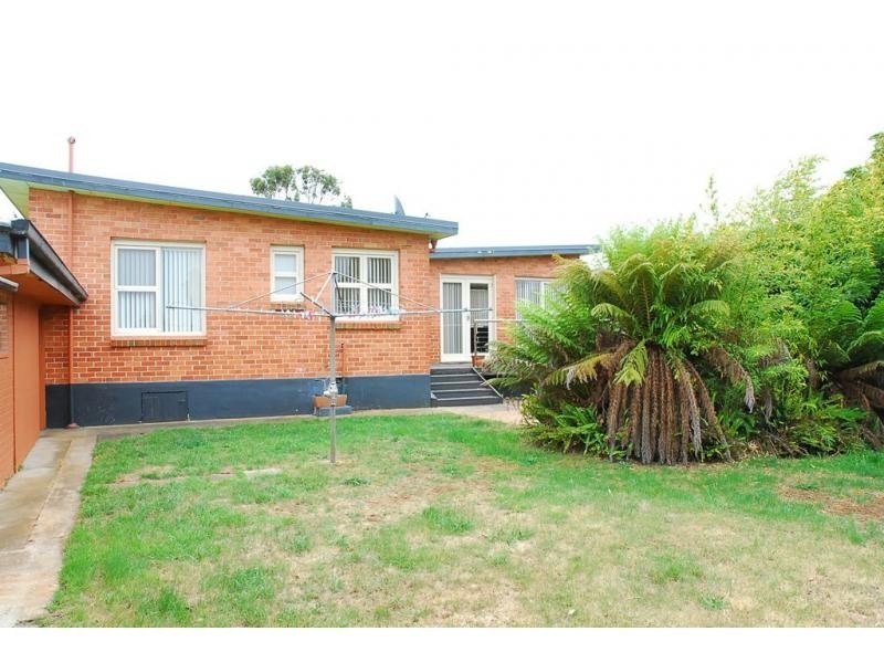 22 Niela Crescent, Devonport TAS 7310