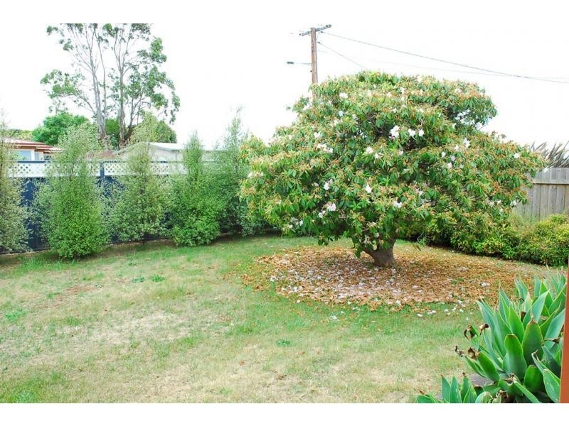 22 Niela Crescent, Devonport TAS 7310