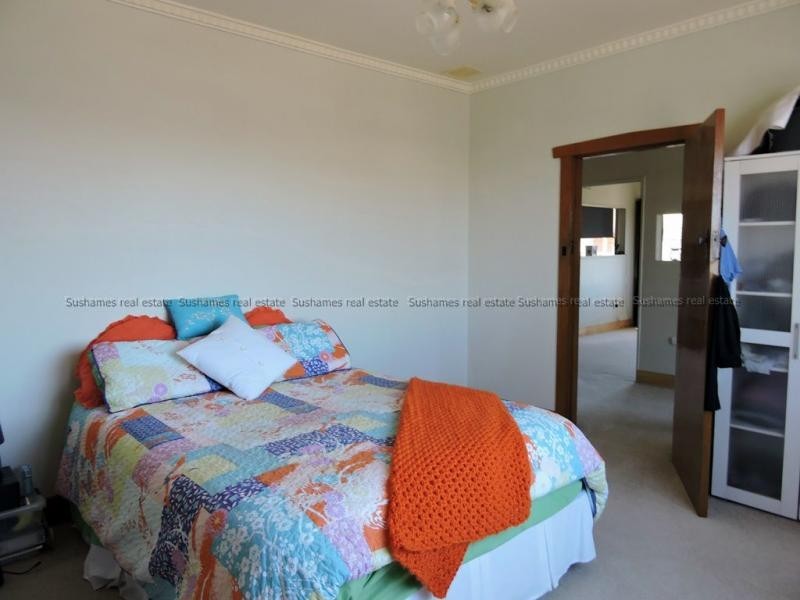 44 King Edward Street, Penguin TAS 7316