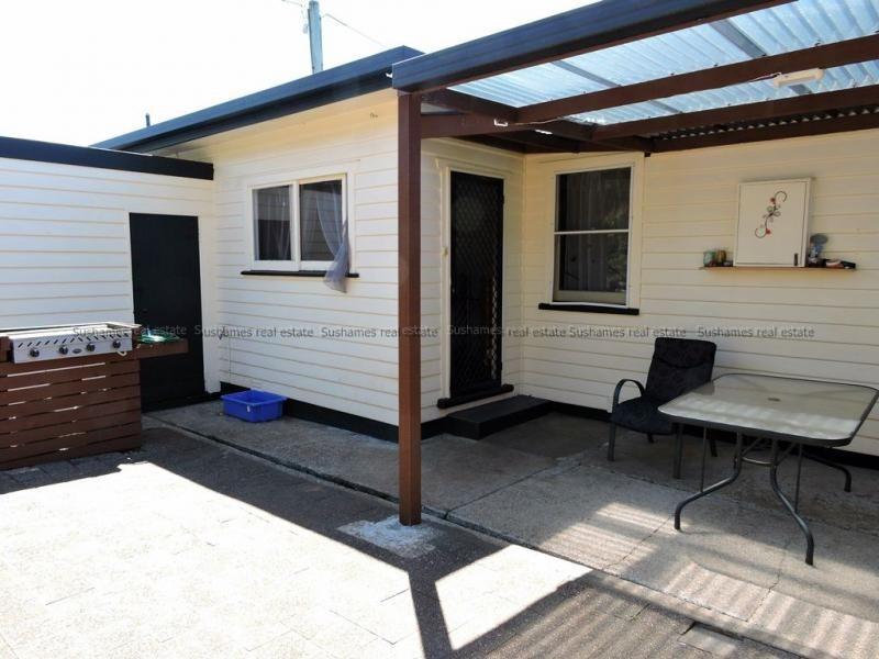 44 King Edward Street, Penguin TAS 7316