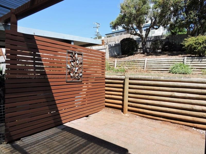 44 King Edward Street, Penguin TAS 7316