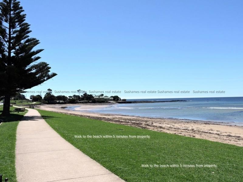 44 King Edward Street, Penguin TAS 7316