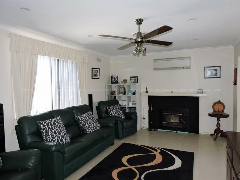 50 Chichester Drive, Devonport TAS 7310