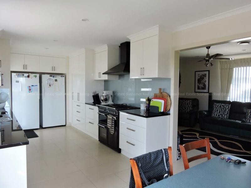 50 Chichester Drive, Devonport TAS 7310