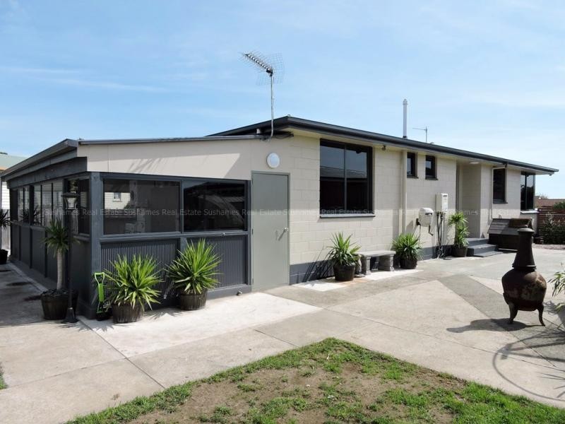 50 Chichester Drive, Devonport TAS 7310