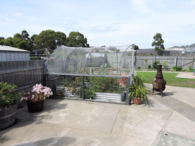 50 Chichester Drive, Devonport TAS 7310