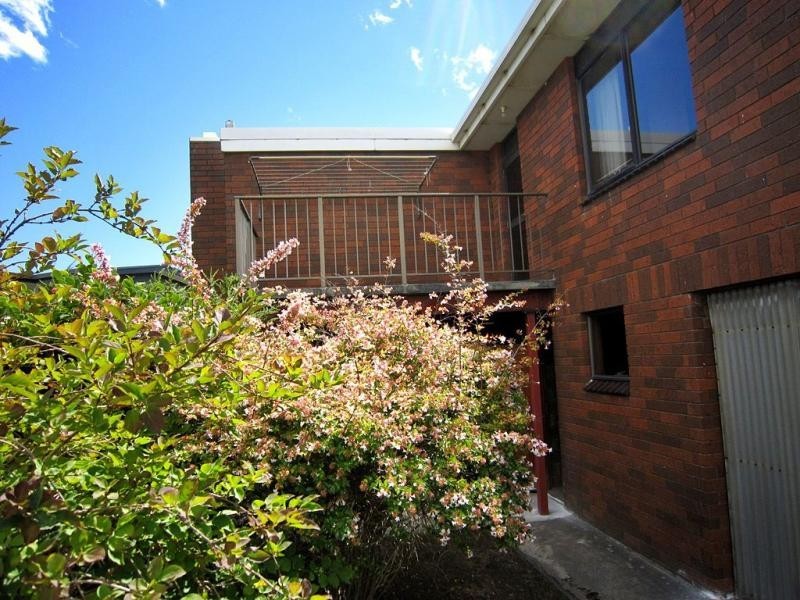 21 The Lee, Devonport TAS 7310