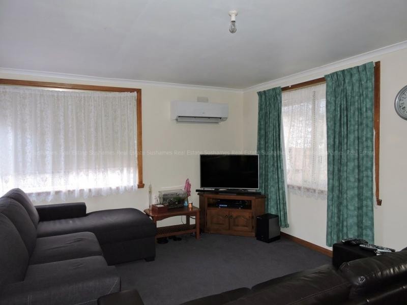 8 Waratah Court, Devonport TAS 7310