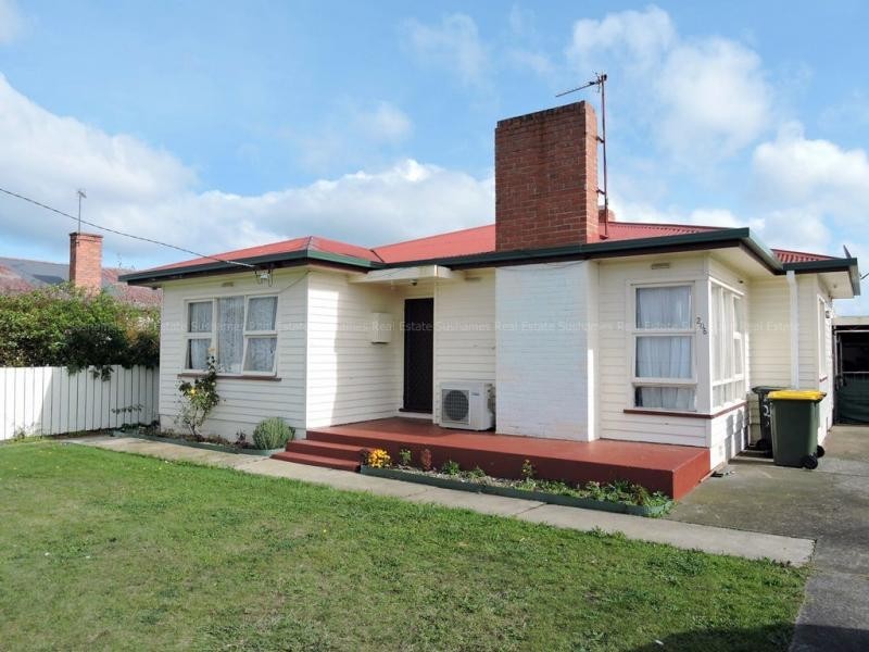 205 William Street, Devonport TAS 7310