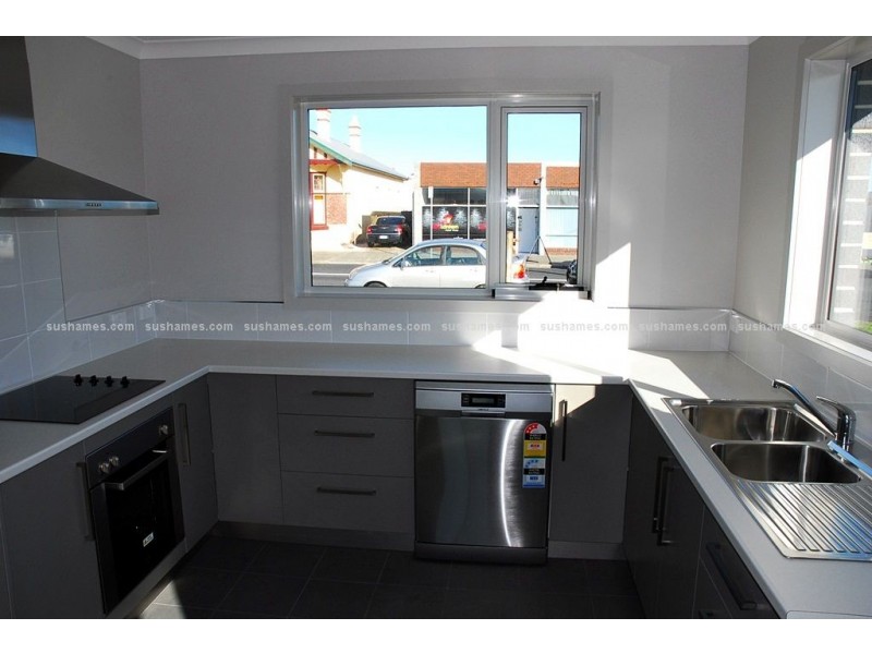 Unit/17B Thomas Street, East Devonport TAS 7310