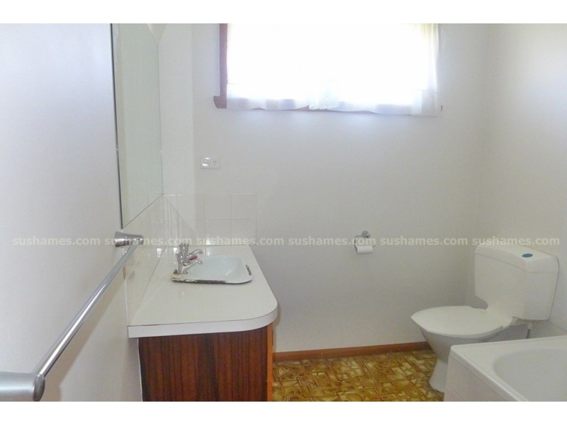 1/19 Victoria Parade, Devonport TAS 7310