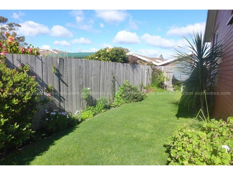 1/19 Victoria Parade, Devonport TAS 7310