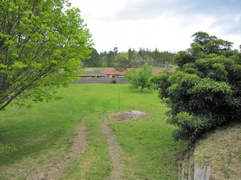 18 Ironcliffe Road, Penguin TAS 7316