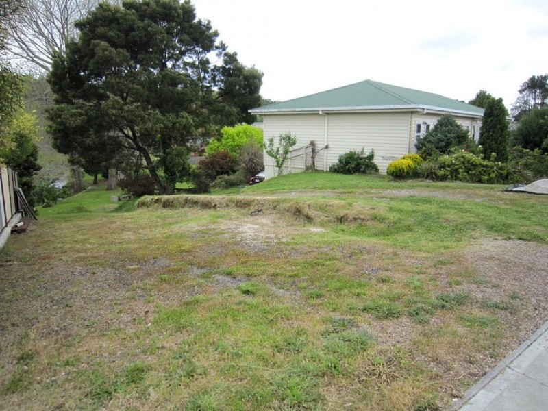 18 Ironcliffe Road, Penguin TAS 7316
