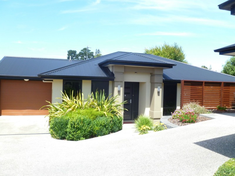 1/6 Dana Drive, Devonport TAS 7310