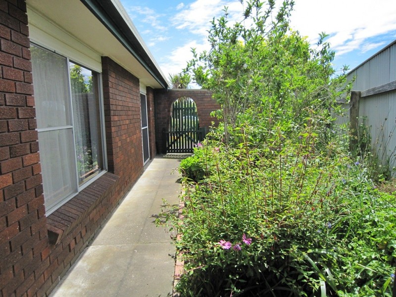 52 John St, East Devonport TAS 7310