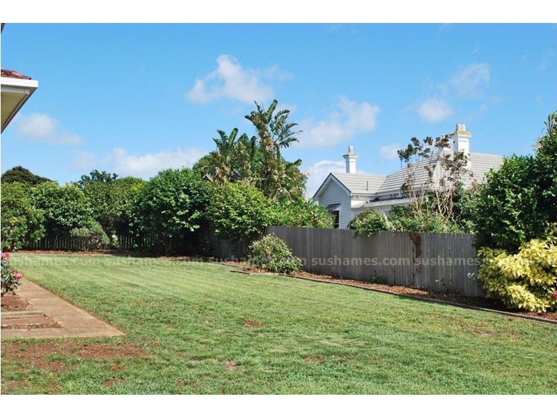 19 Ronald St, Devonport TAS 7310