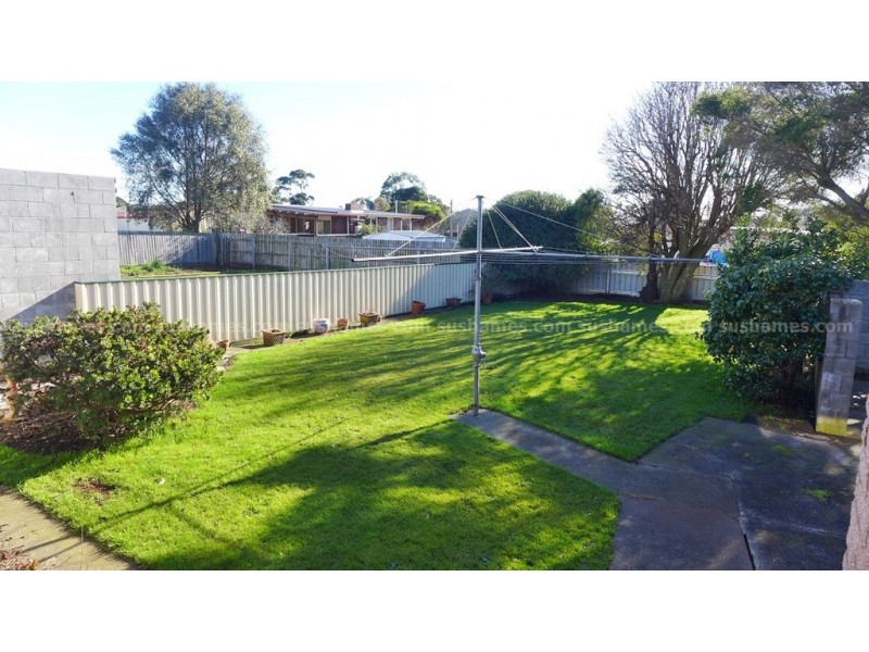 2 Valley Rd, Devonport TAS 7310