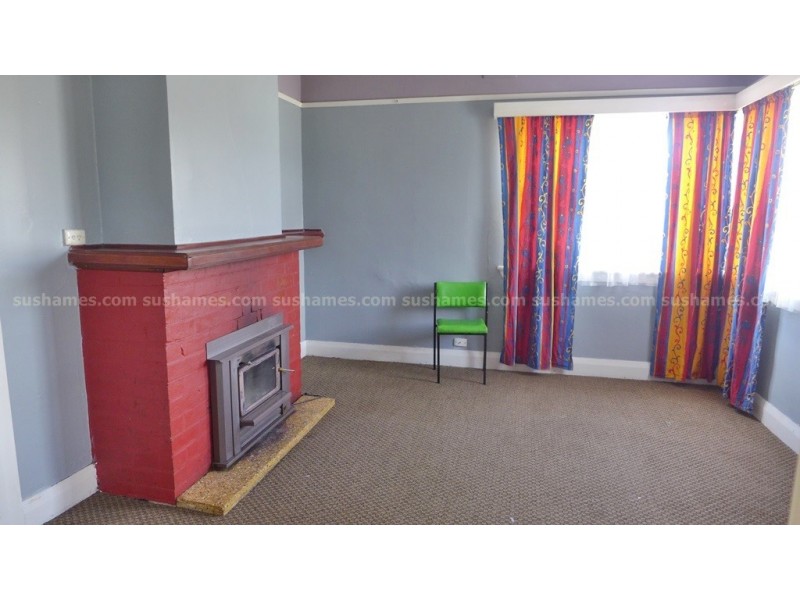 30 Elizabeth St, Devonport TAS 7310
