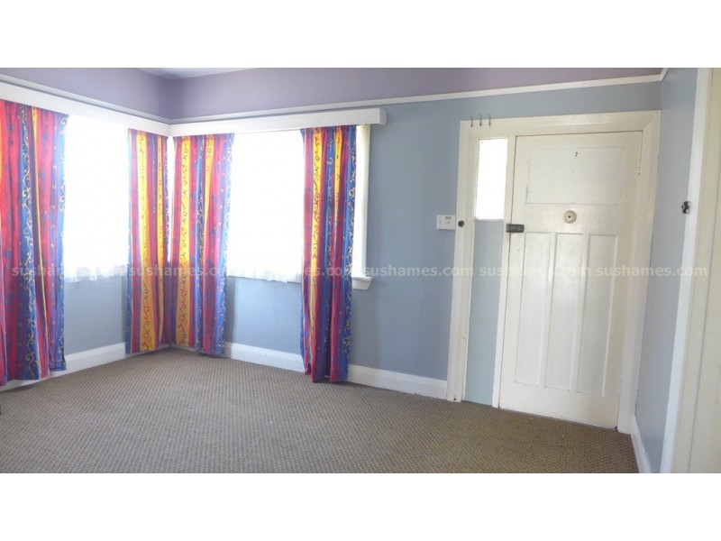 30 Elizabeth St, Devonport TAS 7310