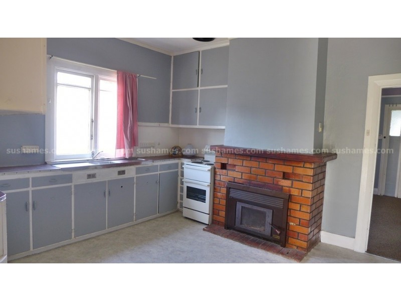 30 Elizabeth St, Devonport TAS 7310