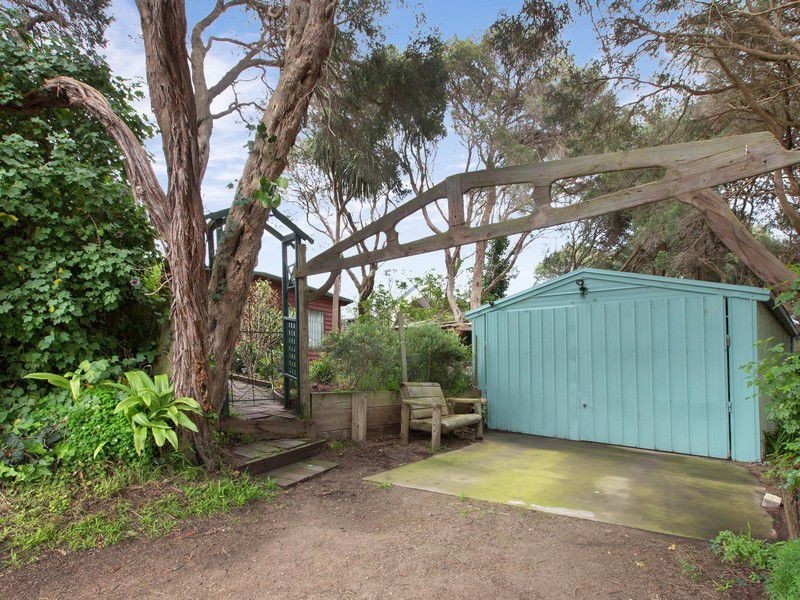 16 Phillipa Street, Blairgowrie VIC 3942