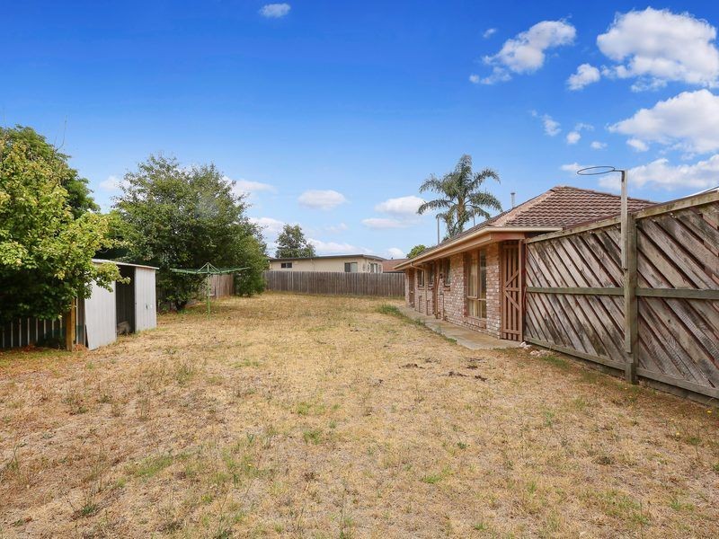 8 Redmond Court, Rosebud VIC 3939