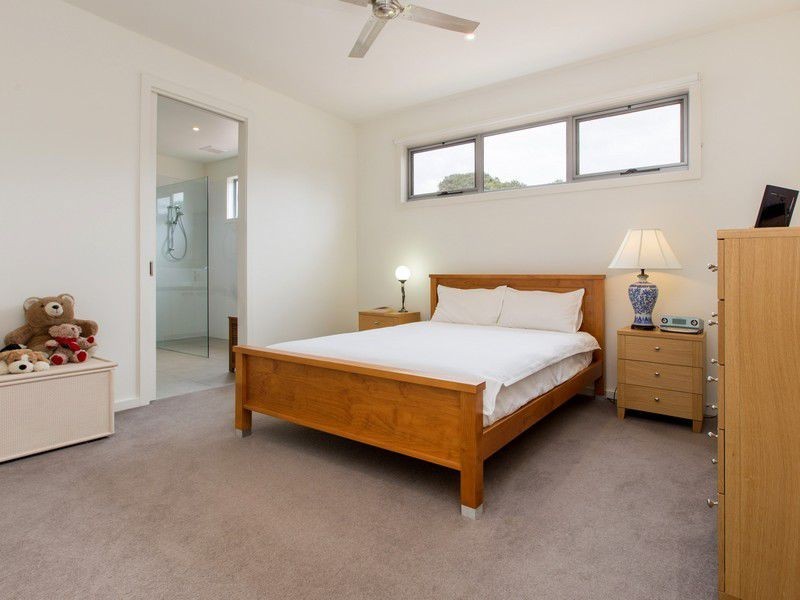 24 Eugenia Street, Rye VIC 3941