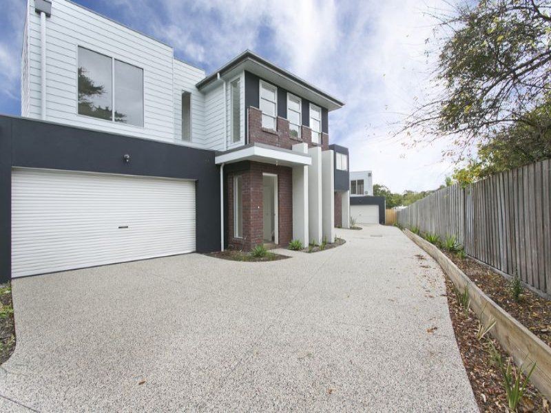 2/5 Cameron Street, Rosebud VIC 3939