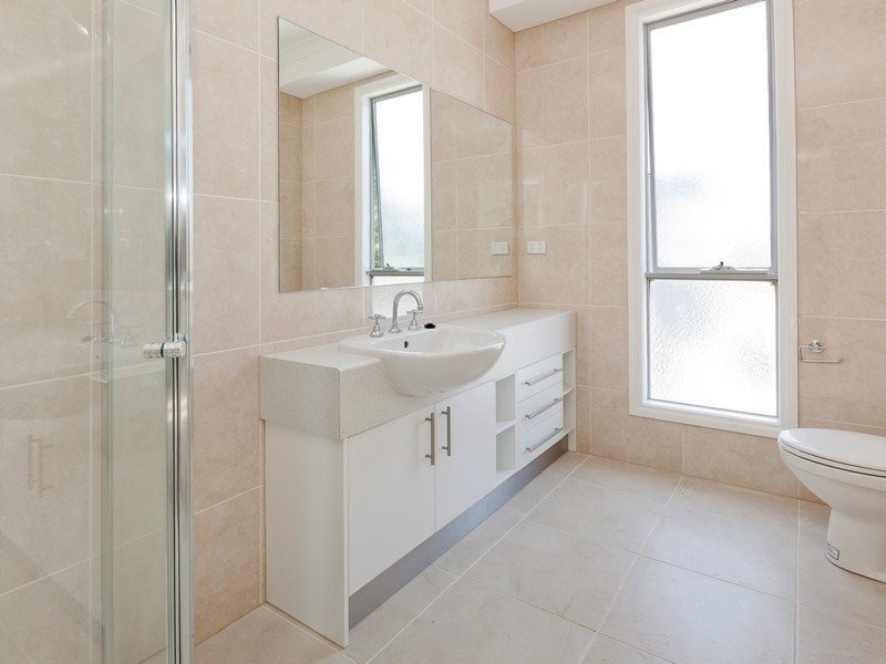 2/5 Cameron Street, Rosebud VIC 3939