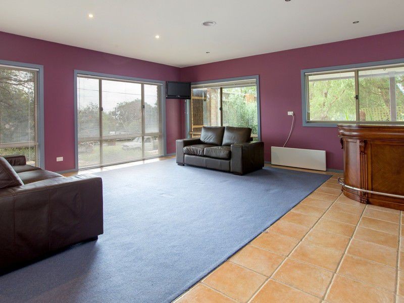 15 Yambill Avenue, Rosebud VIC 3939