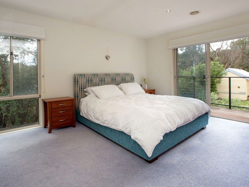 15 Yambill Avenue, Rosebud VIC 3939