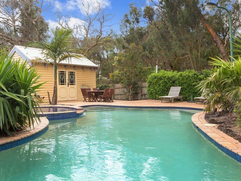 15 Yambill Avenue, Rosebud VIC 3939