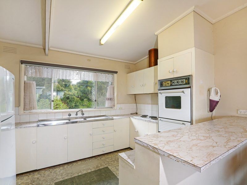 10 Leichardt Street, Mccrae VIC 3938