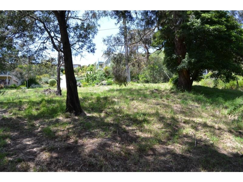 30 Arthurs Avenue, Mccrae VIC 3938